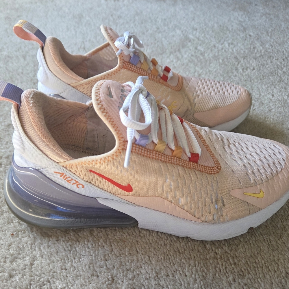 Nike Air Max 270 Women's Sneakers - Peach and White